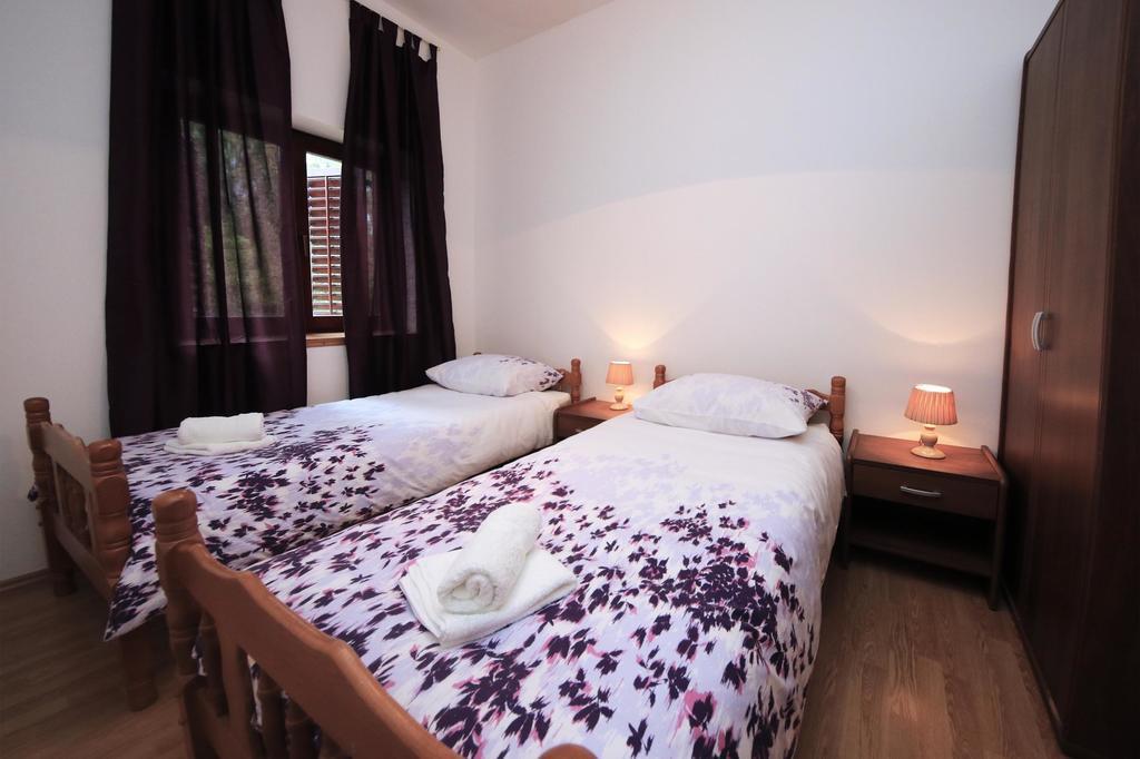 Agrotourism Galic Krka Hotel Drinovci Екстериор снимка