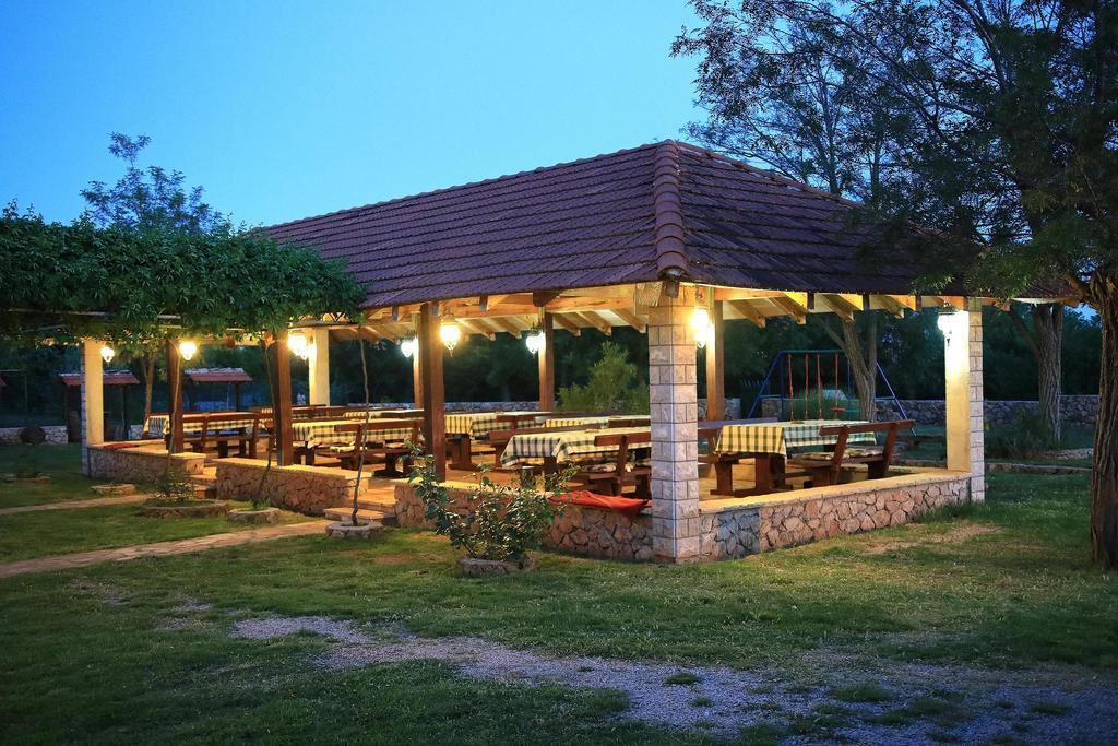 Agrotourism Galic Krka Hotel Drinovci Екстериор снимка